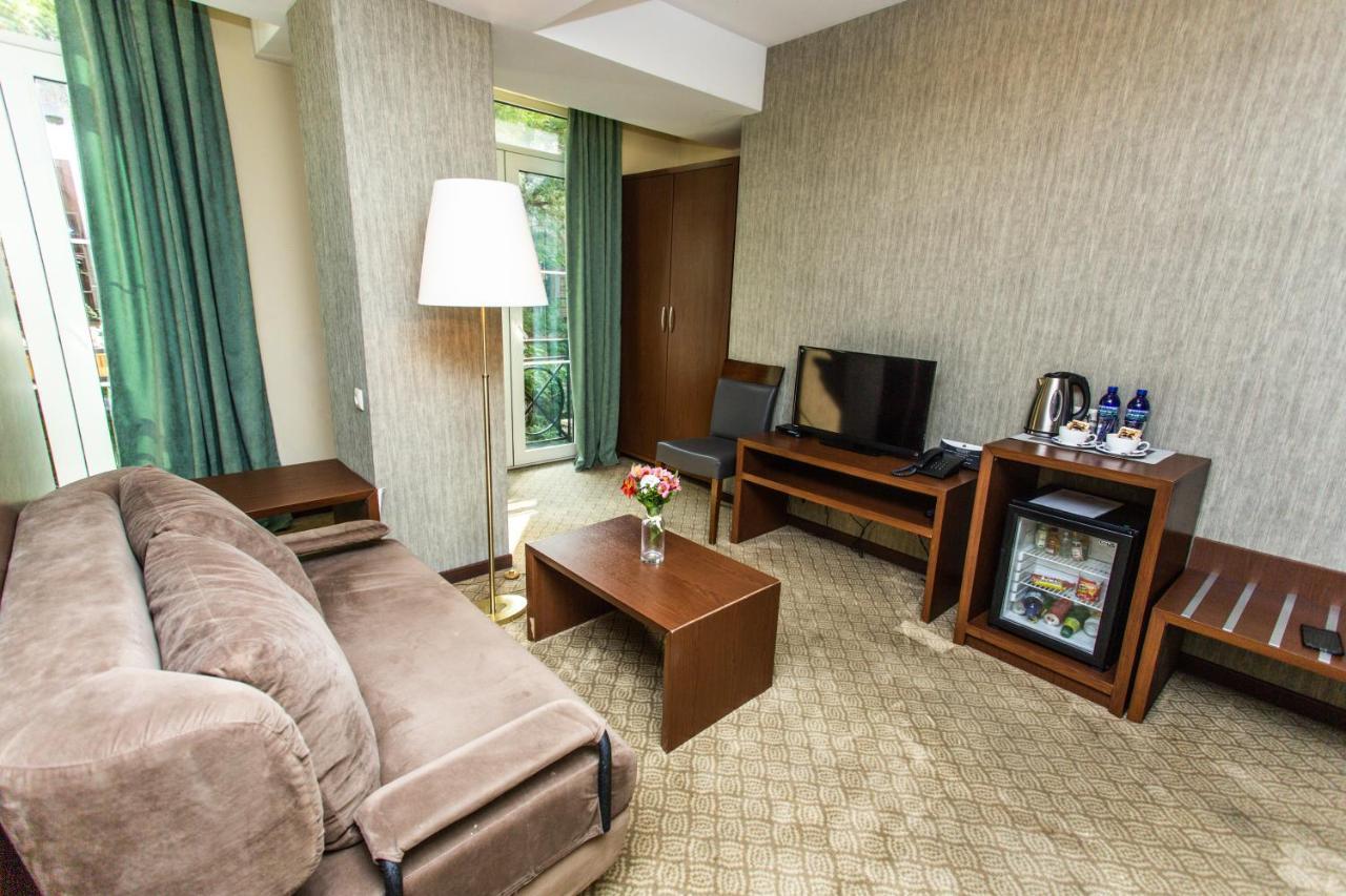 A5 Hotel Tbilisi Eksteriør billede